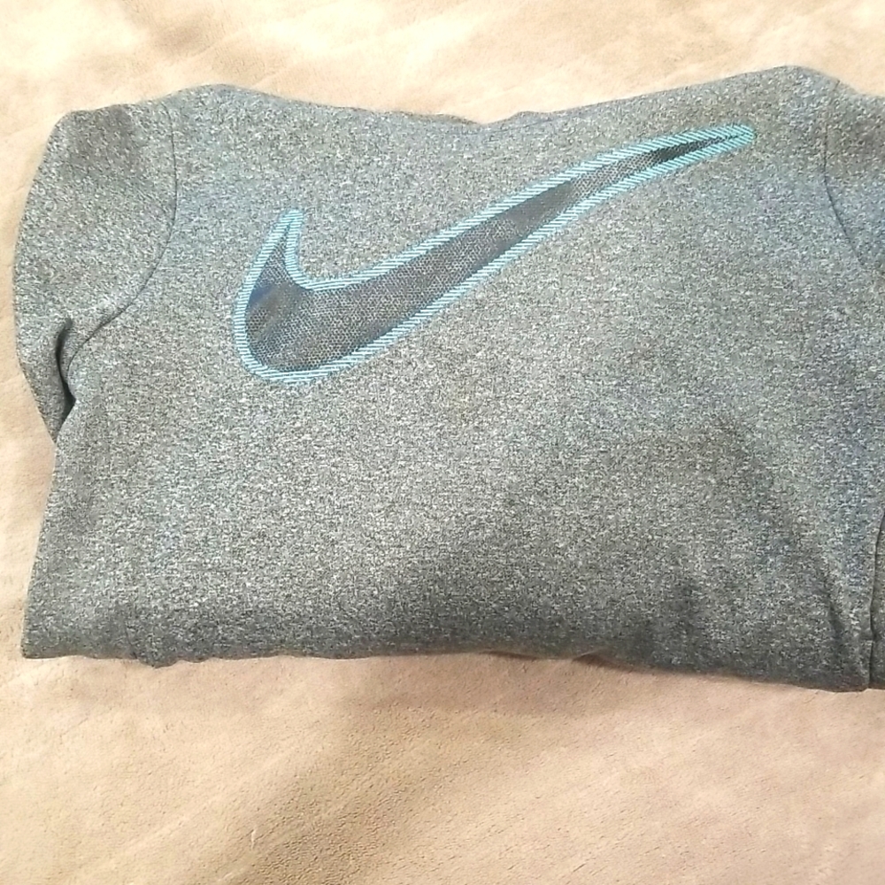Kids Nike Pullover